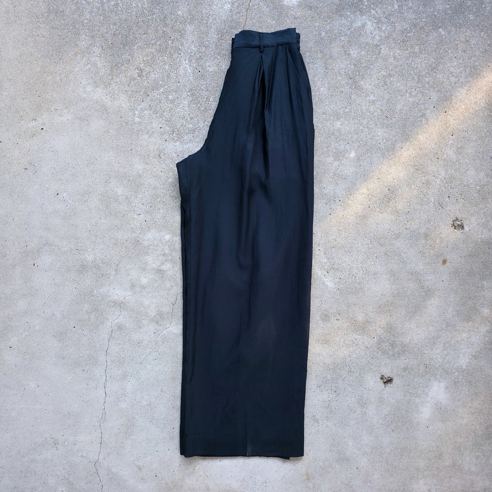 House of Harlow Pants Size M Black Wide Leg Pleated Minimalist Quiet Luxury